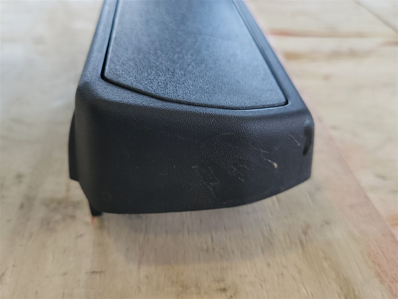 2018 SIERDEN15 LH DRIVER RUNNING BOARD FRONT ENDCAP 33729 - image 3