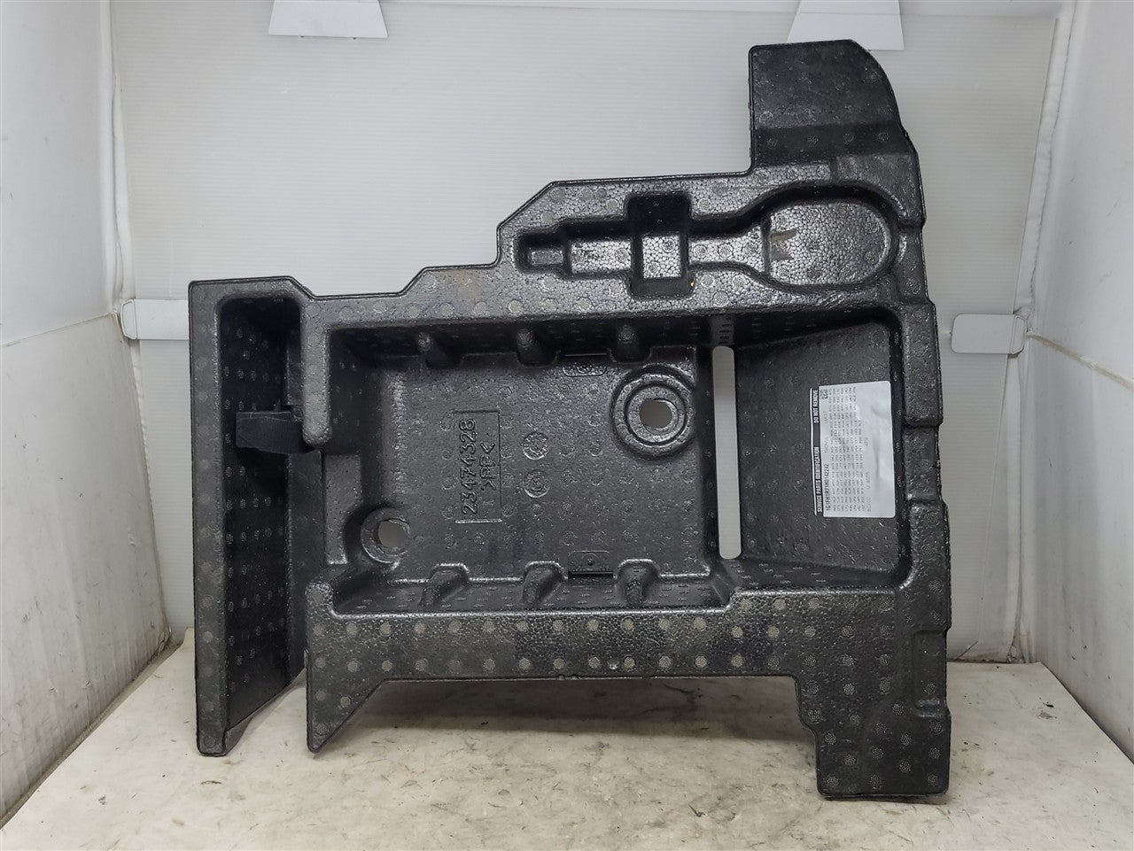 2017 CAMARO TRUNK TOOL STORAGE FOAM 23474328 33730 - image 6