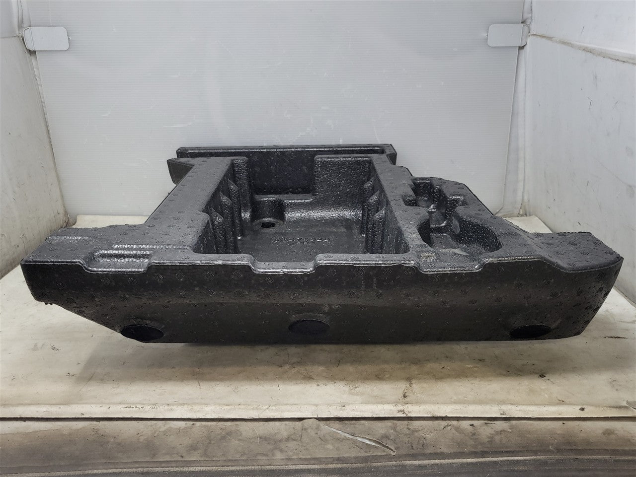 2016 CAMARO TRUNK TOOL STORAGE FOAM 23474328 33731 - image 2