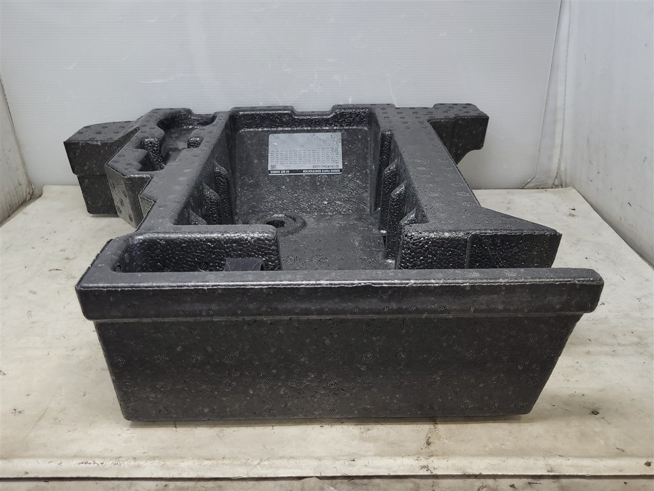 2016 CAMARO TRUNK TOOL STORAGE FOAM 23474328 33731 - image 4