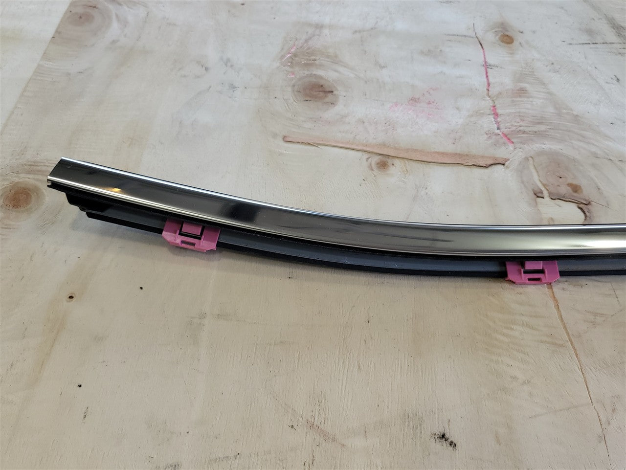 2022 SIERRA150 RH REAR BELT REVEAL MOLDING 85038849 33737 - image 4