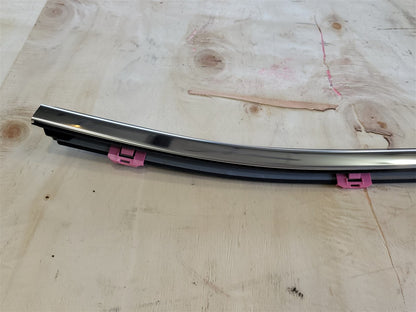 2022 SIERRA150 RH REAR BELT REVEAL MOLDING 85038849 33737 - image 4