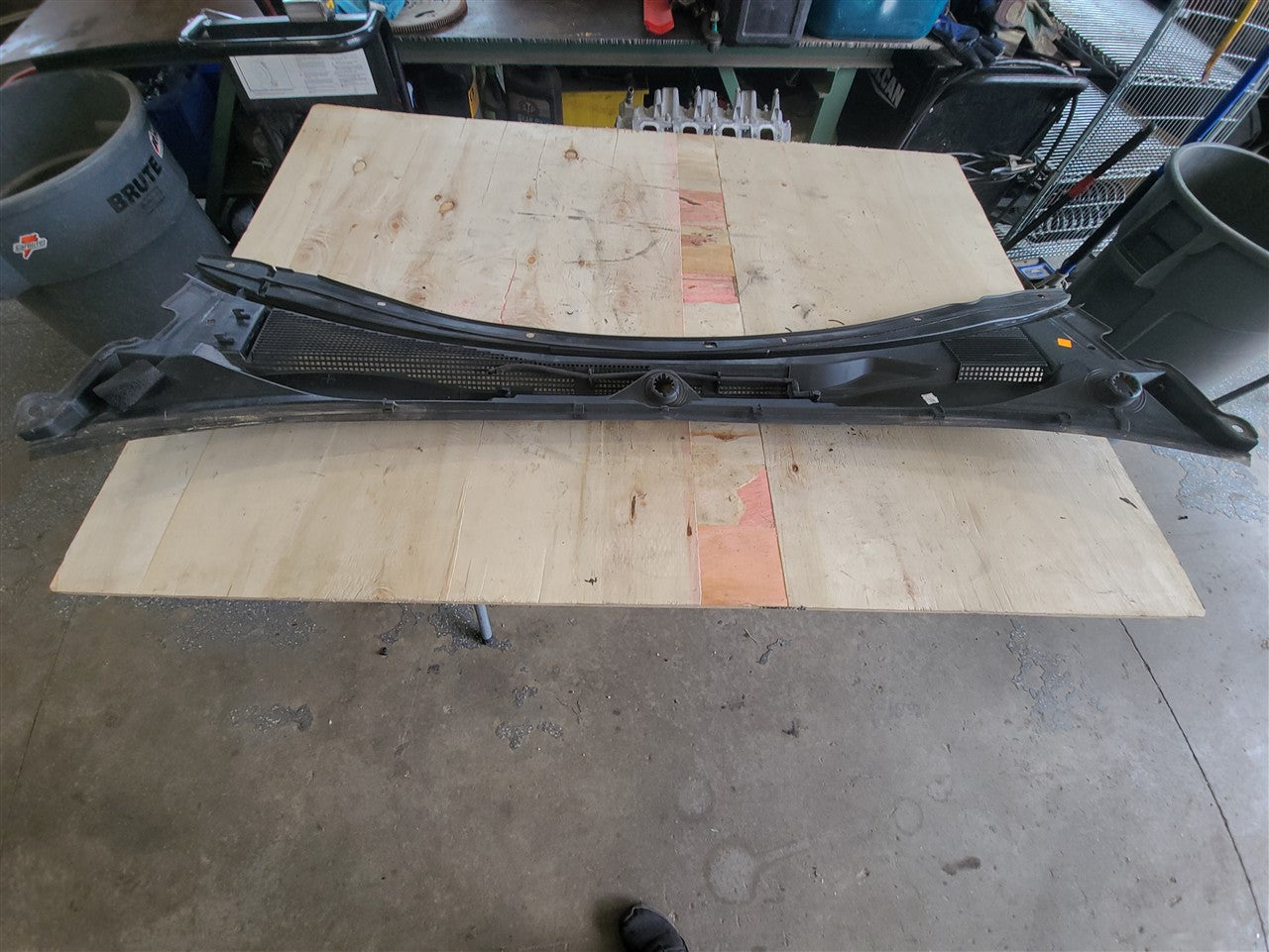 2017 CAMARO WINDSHIELD WIPER COWL VENT PANEL 33748 - image 10