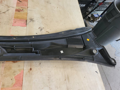 2017 CAMARO WINDSHIELD WIPER COWL VENT PANEL 33748 - image 12