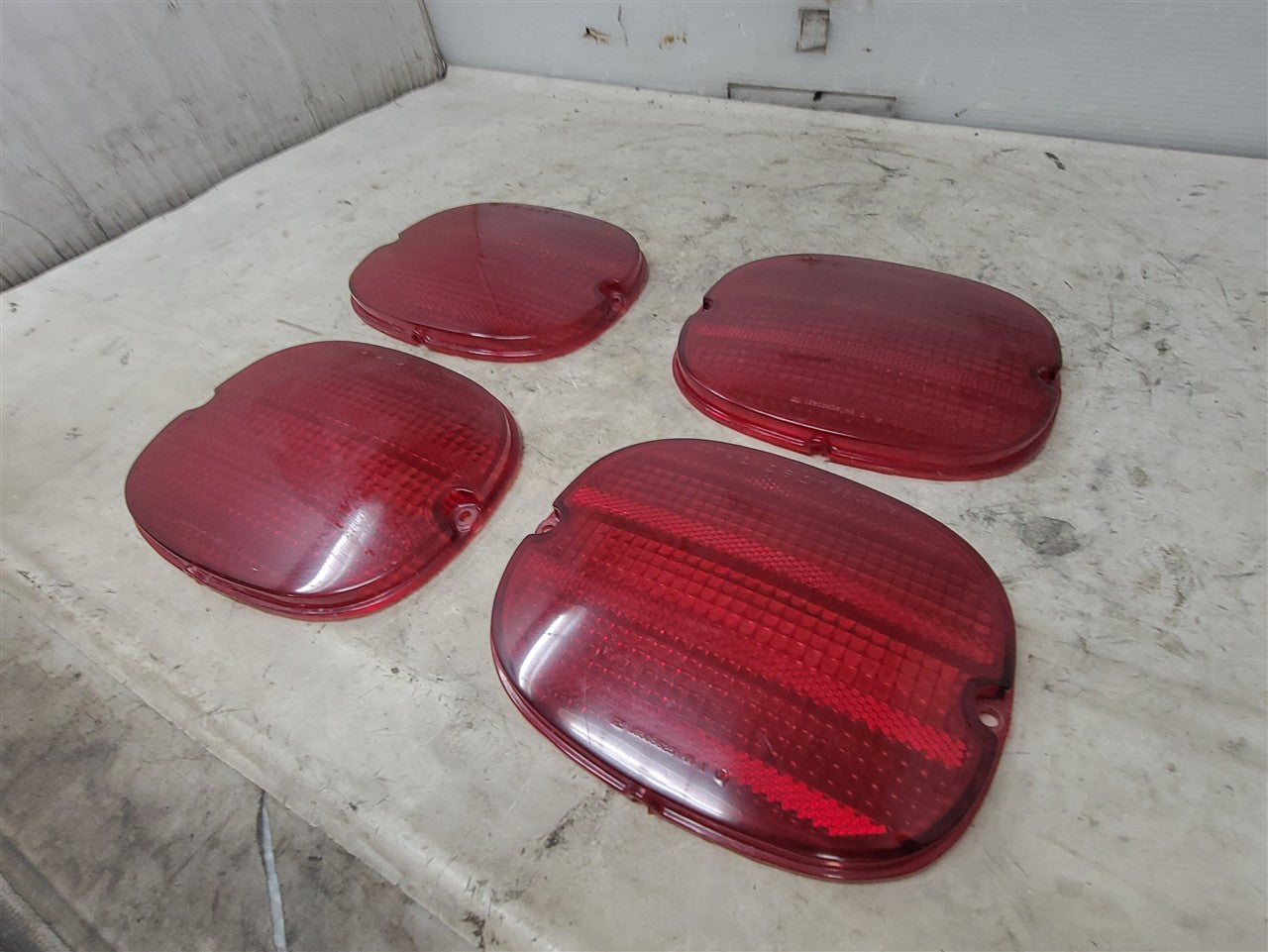 1994 CORVETTE OEM SET OF 4 TAIL LIGHT LENSES 33751 - image 3