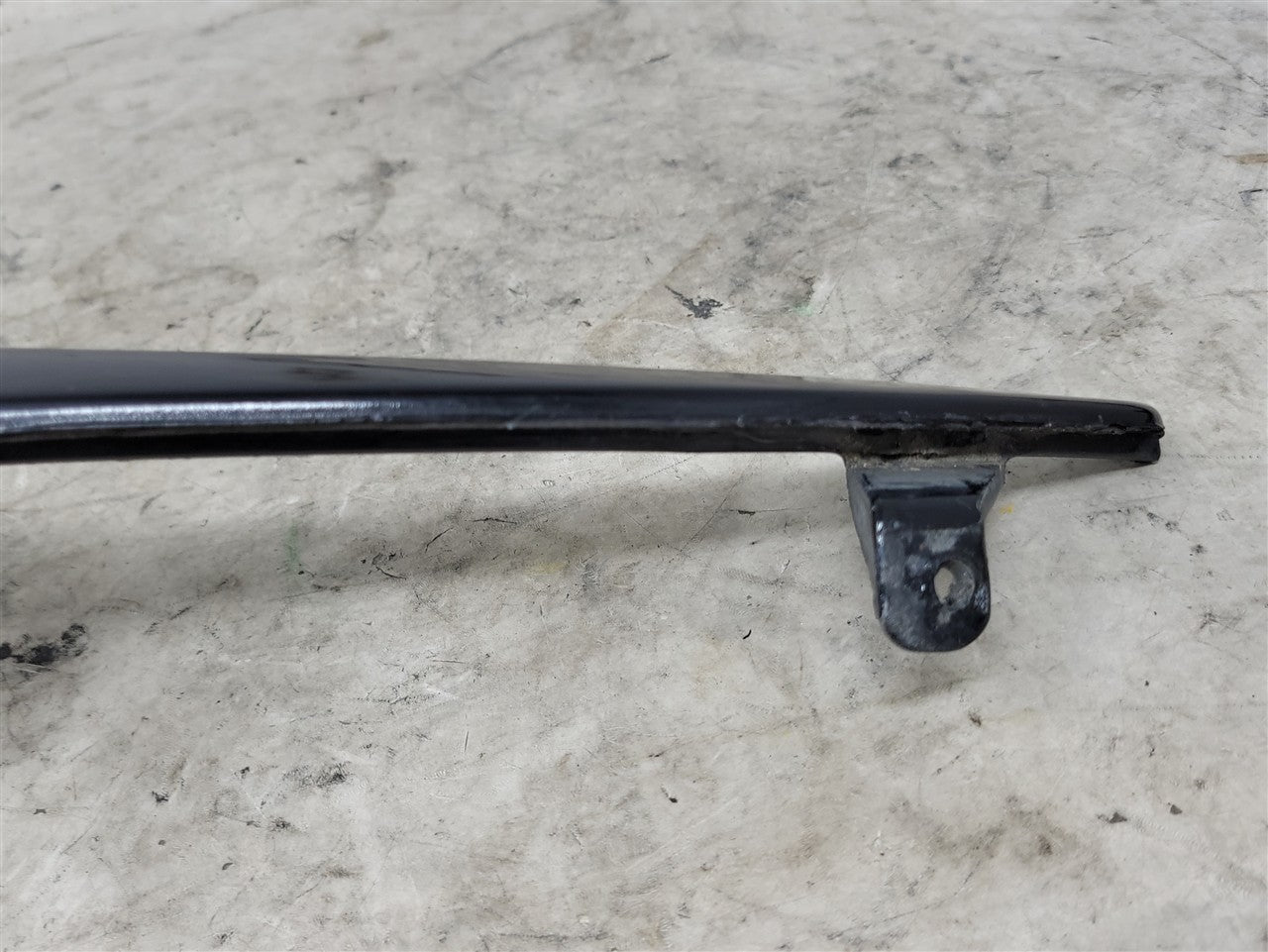 2016 CAMARO OEM REAR MOLDED SPLASH GUARDS BLACK 33754 - image 6