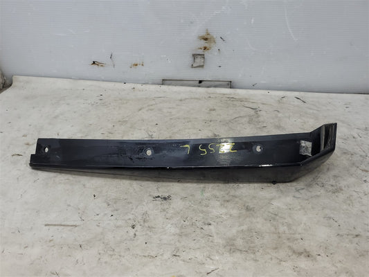 2016 CAMARO OEM FRONT LH MOLDED SPLASH GUARD 33755 - image 1