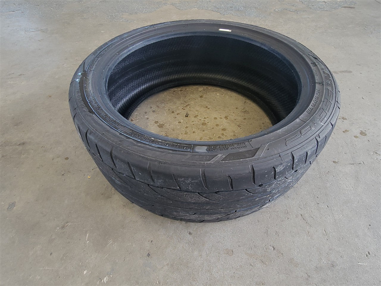 2017 CAMARO 245/40R20 NITTO NT555 G2 TIRE 7/32" 33756 - image 3