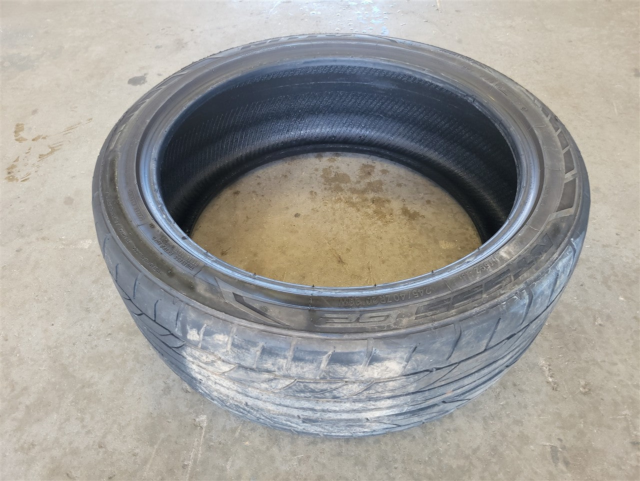 2017 CAMARO 245/40R20 NITTO NT555 G2 TIRE 7/32" 33756 - image 9