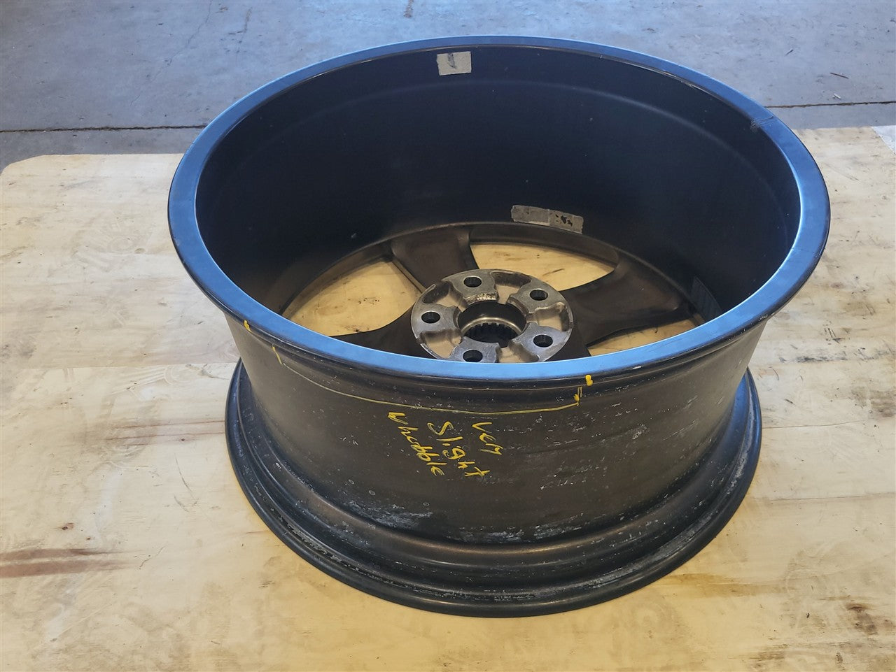 2017 CAMARO 20" 20X9.5 REAR BLACK SMALL BEND 33760 - image 7