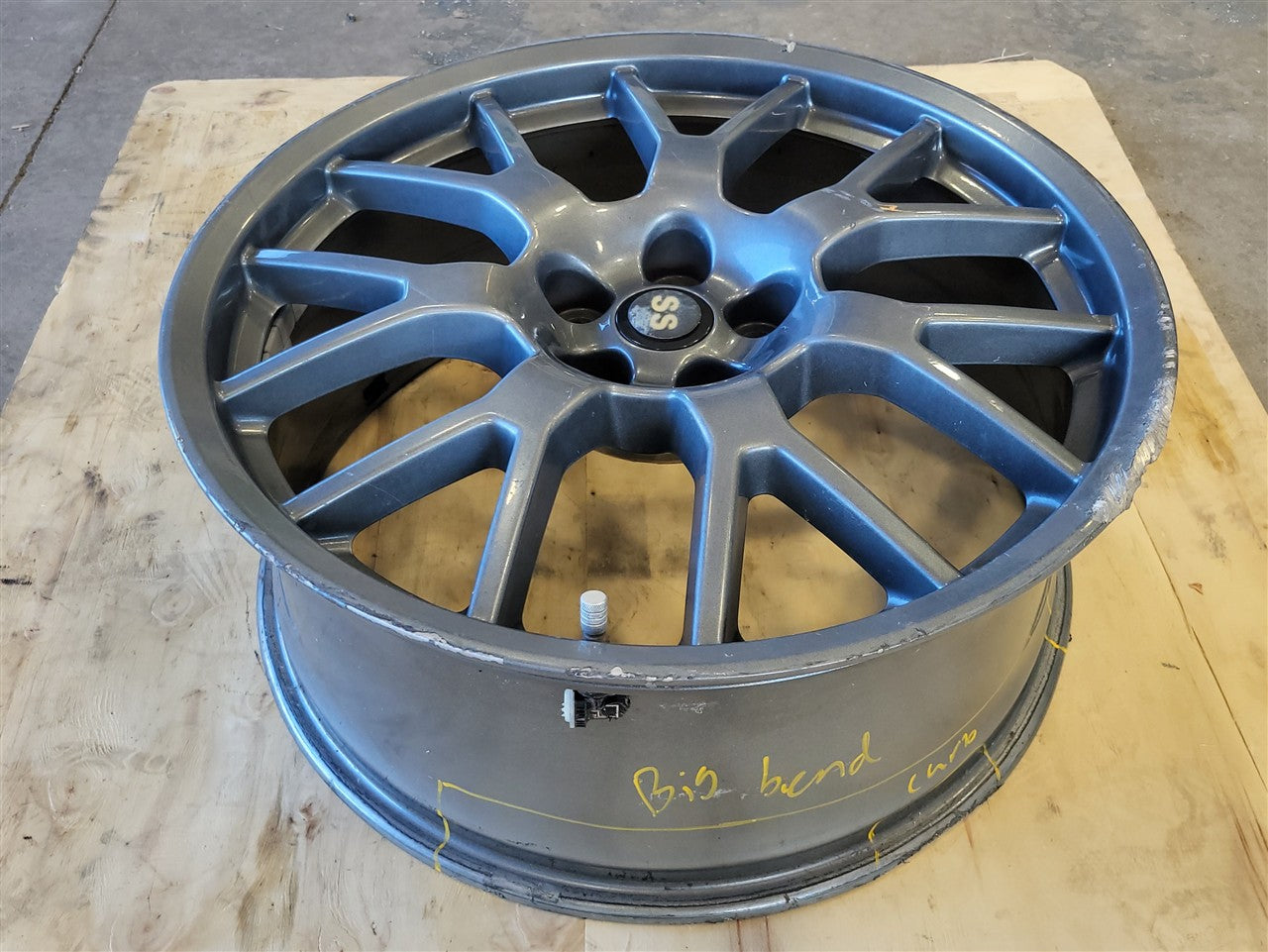 2014 CAMARO 21" FRONT WHEEL HYPER SILVER BEND 33763 - image 5