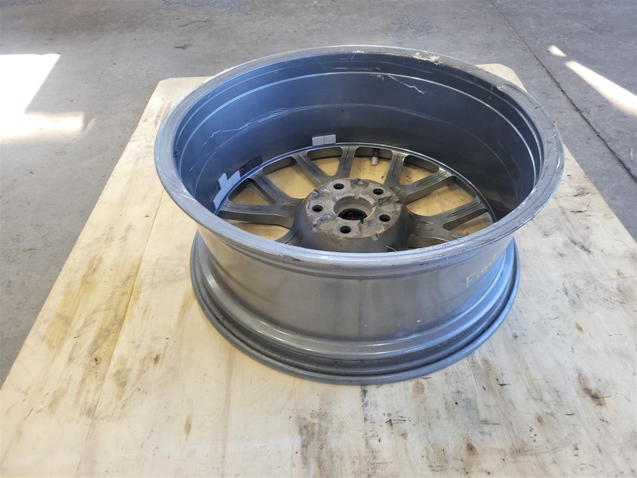2014 CAMARO 21" FRONT WHEEL HYPER SILVER BEND 33763 - image 10