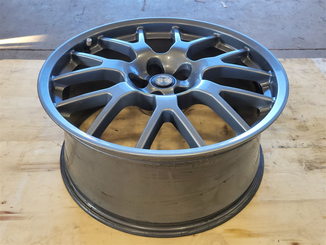 2014 CAMARO 21" REAR WHEEL HYPER SILVER 14 SPOKE 33764 - image 2
