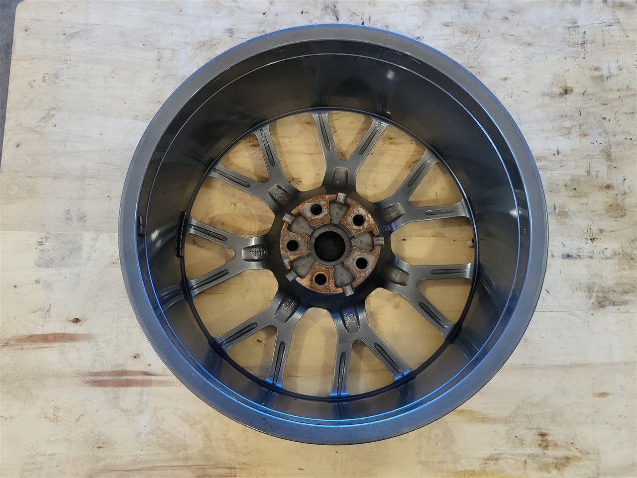 2014 CAMARO 21" REAR WHEEL HYPER SILVER 14 SPOKE 33765 - image 6