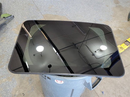 2013 CAMARO OEM SUNROOF GLASS 33775 - image 1