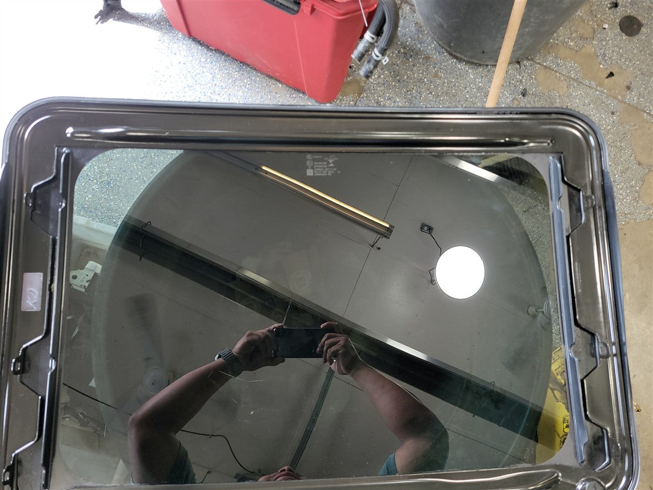 2013 CAMARO OEM SUNROOF GLASS 33775 - image 10