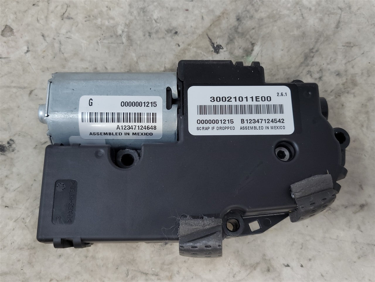 2013 CAMARO OEM SUNROOF MOTOR 22762630 33776 - image 1