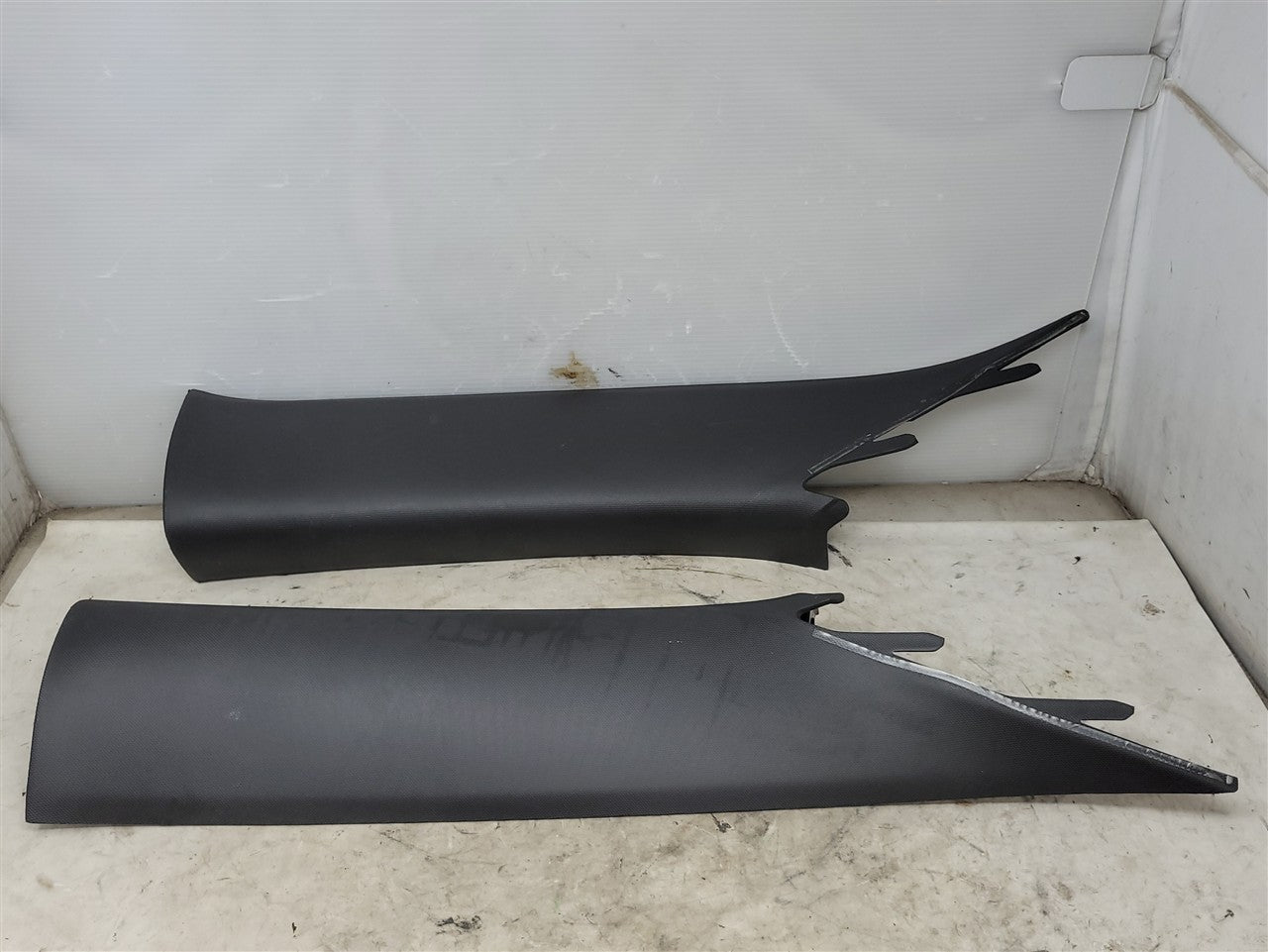 2013 CAMARO CAMARO INTERIOR A PILLAR TRIM PAIR 33783 - image 1