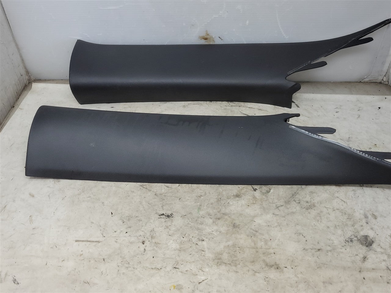 2013 CAMARO CAMARO INTERIOR A PILLAR TRIM PAIR 33783 - image 2