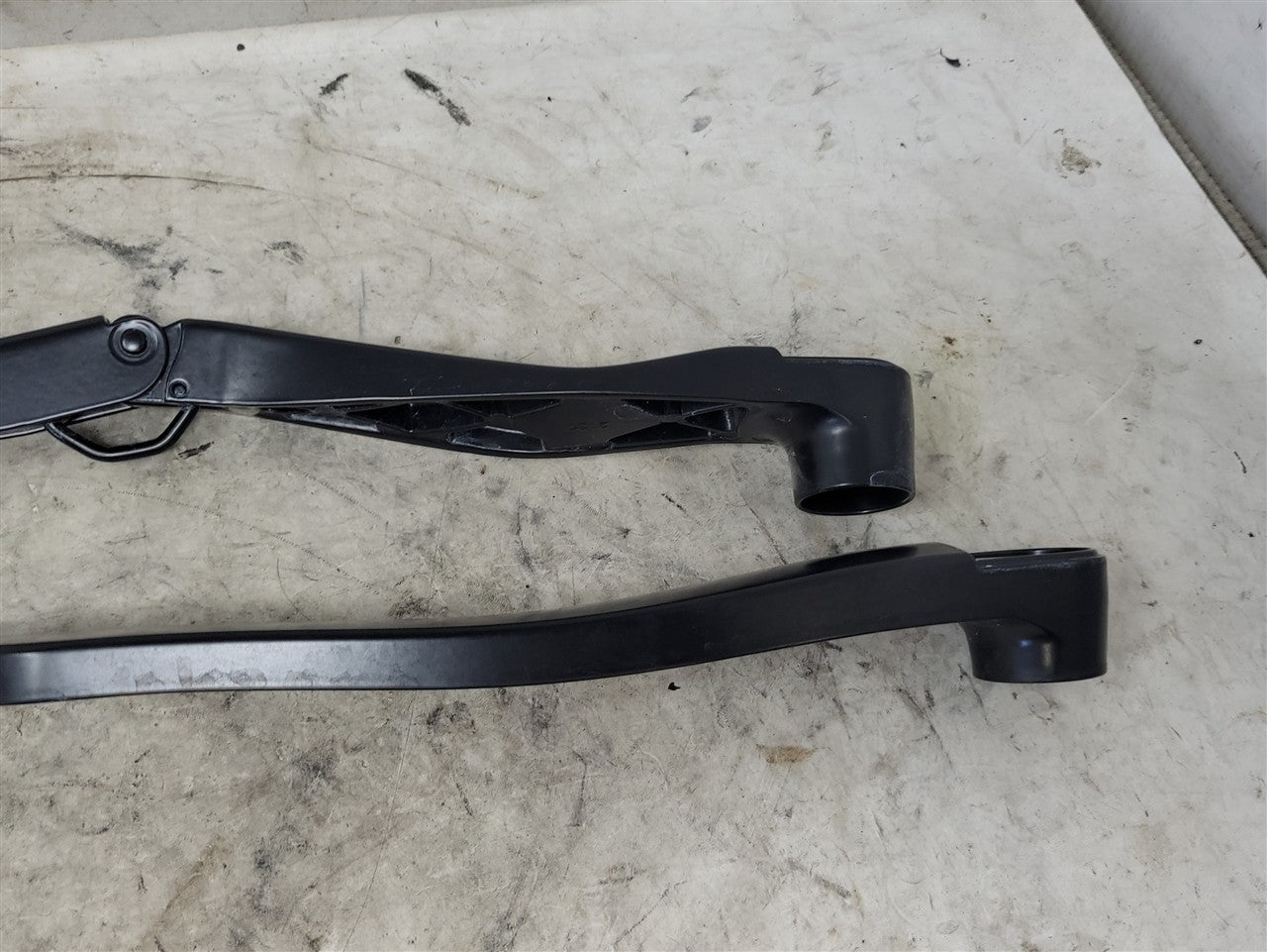 2013 CAMARO WINDSHIELD WIPER ARMS PAIR LH RH 17K 33786 - image 6