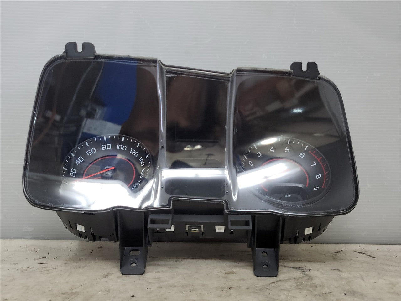 2013 CAMARO SS GAUGE CLUSTER 17K MILES 22861797 33790 - image 2