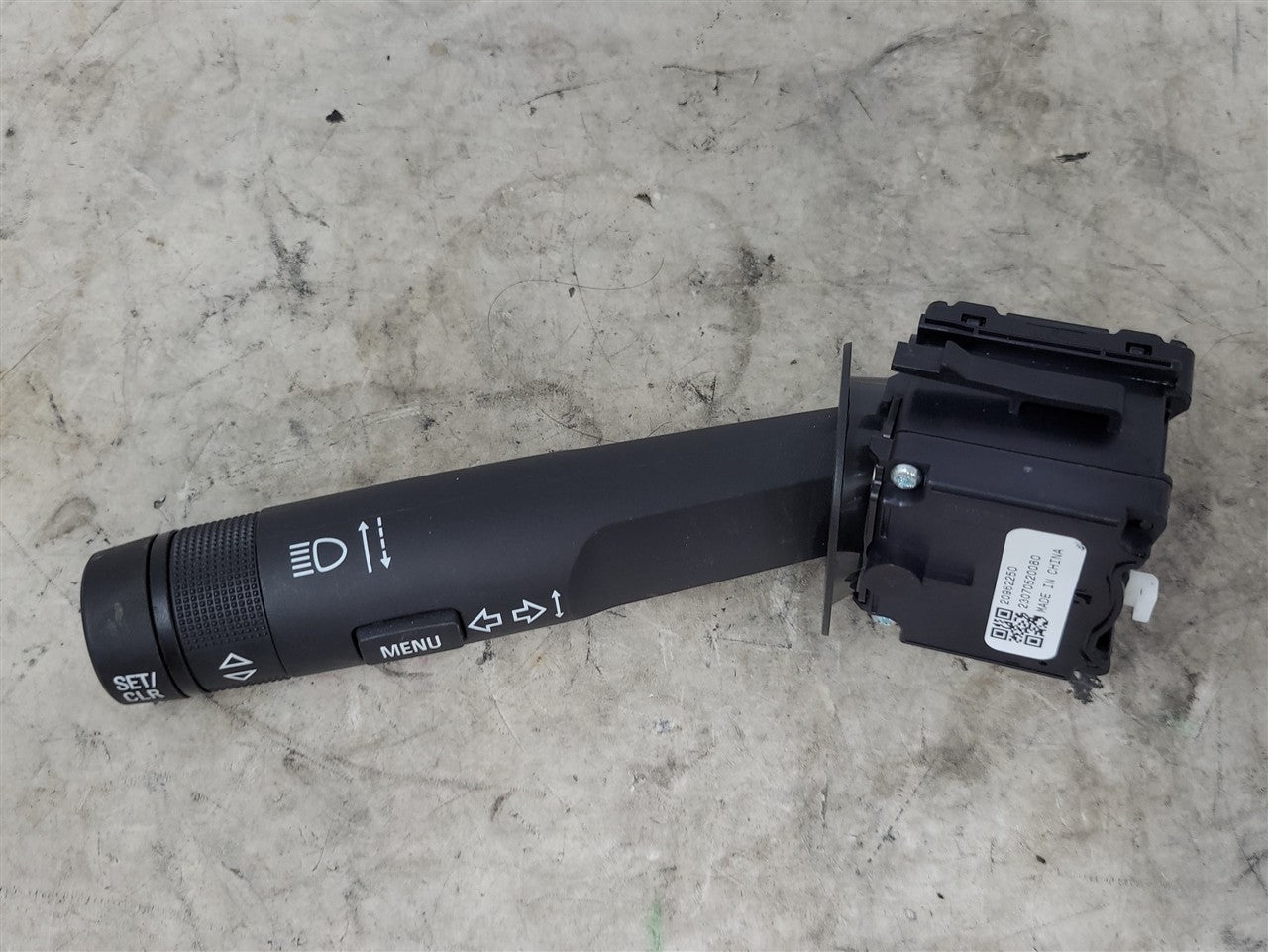 2013 CAMARO TURN SIGNAL SWITCH STALK 25991660 33793 - image 2