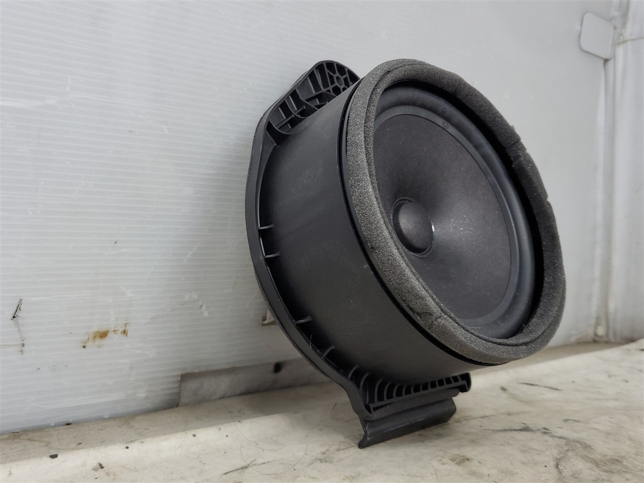 2013 CAMARO BOSTON DOOR SPEAKER 23268030 33803 - image 3