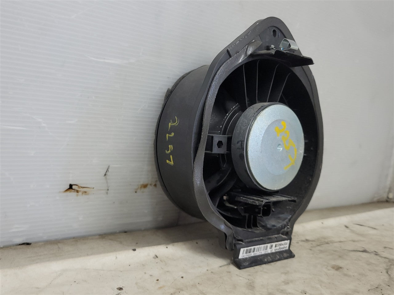2013 CAMARO BOSTON DOOR SPEAKER 23268030 33803 - image 8