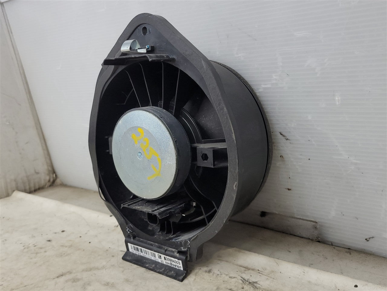 2013 CAMARO BOSTON DOOR SPEAKER 23268030 33803 - image 9