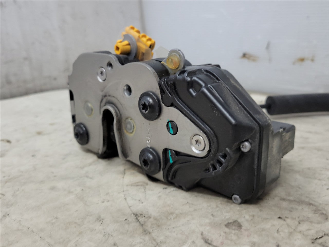 2013 CAMARO LH DOOR LOCK ACTUATOR 13579525 33805 - image 12