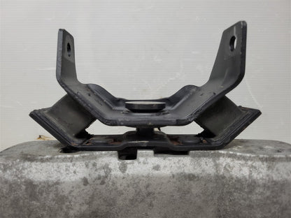 2013 CAMARO 6 SPEED MANUAL TRANS CROSSMEMBER 33814 - image 13