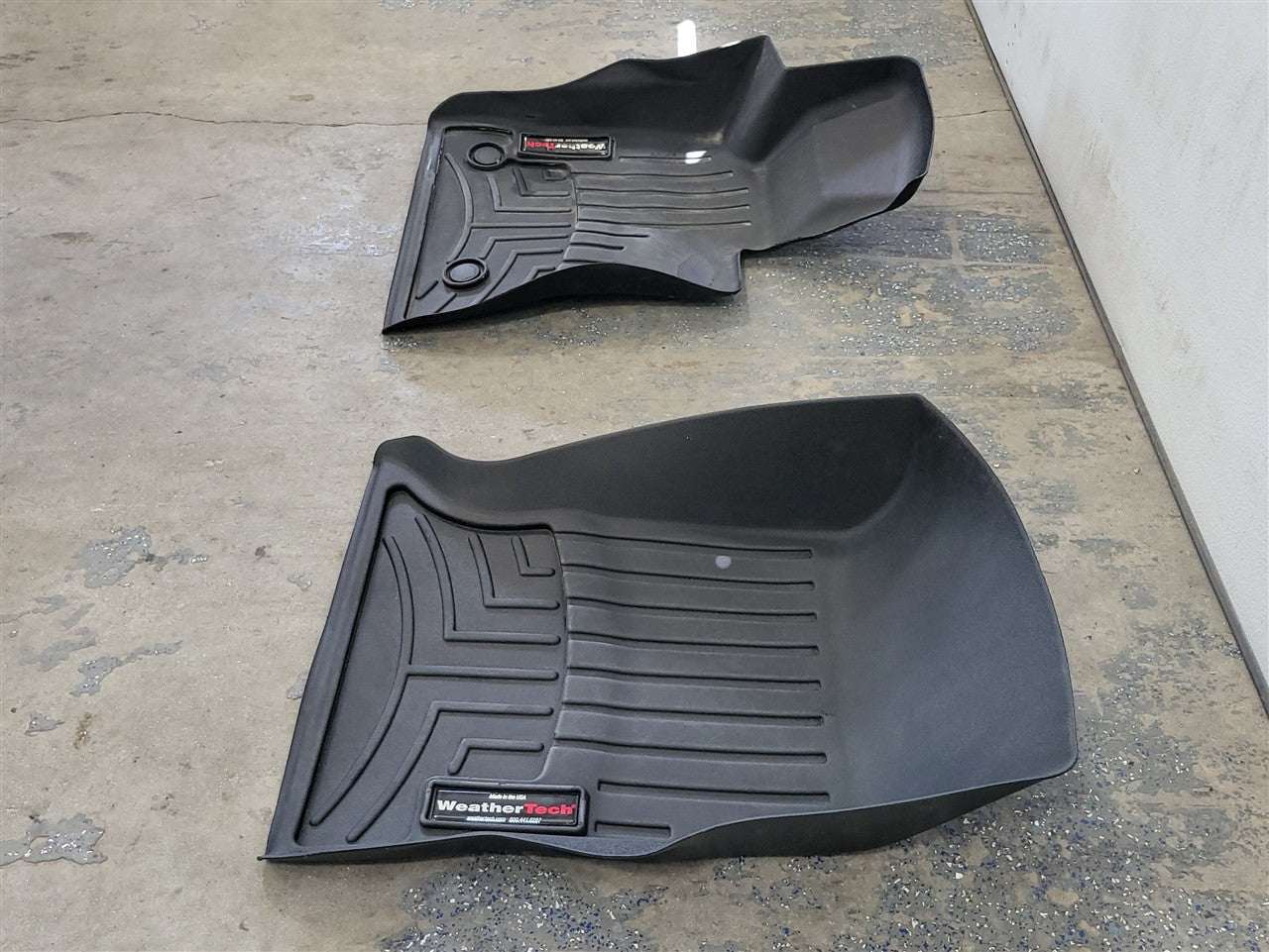 2016 CAMARO WEATHERTECH FRONT FLOOR MATS/LINERS 33816 - image 3