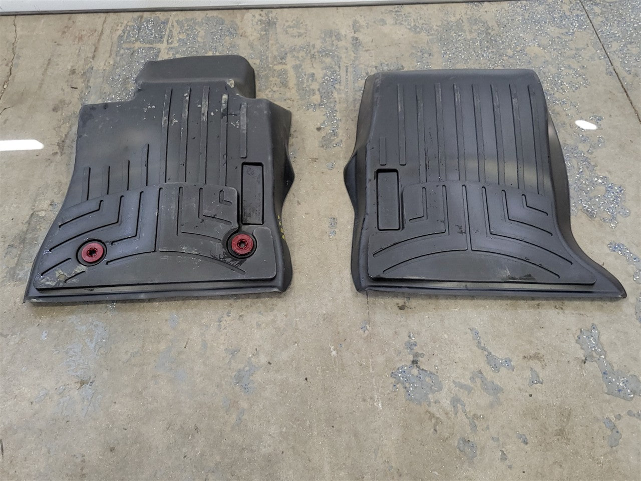 2016 CAMARO WEATHERTECH FRONT FLOOR MATS/LINERS 33816 - image 9