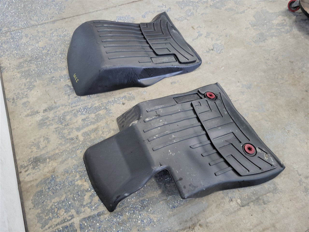 2016 CAMARO WEATHERTECH FRONT FLOOR MATS/LINERS 33816 - image 11