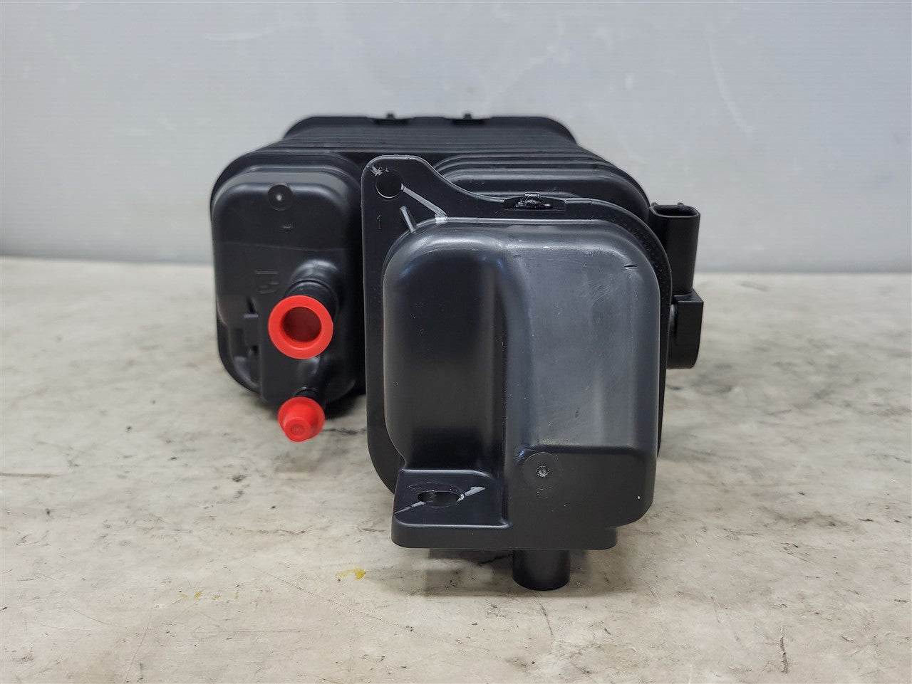 2013 CAMARO OEM FUEL VAPOR CANISTER 17K 22870105 33818 - image 5