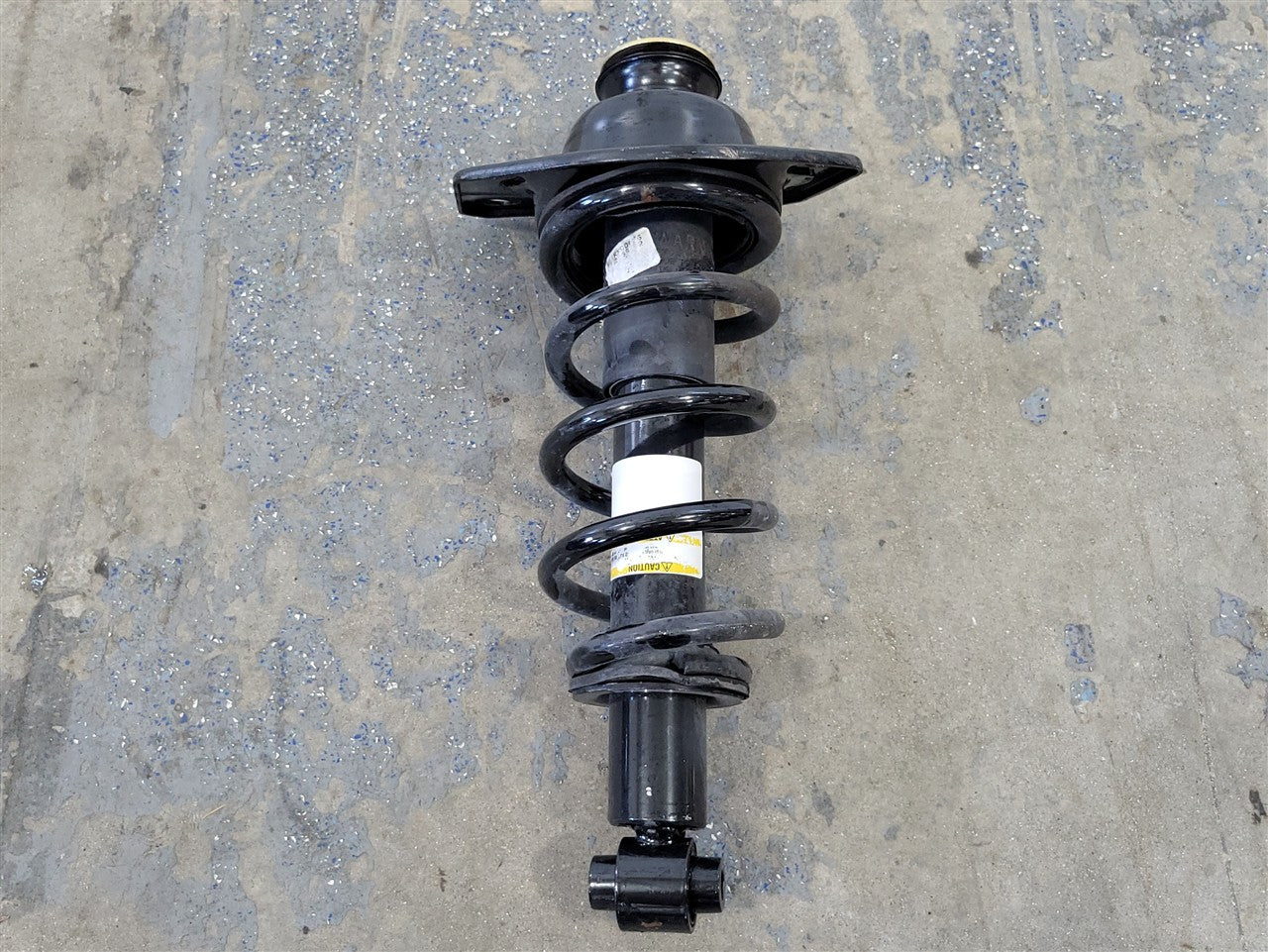 2013 CAMARO LH DRIVER REAR STRUT SS 1LE FE6 17K 33825 - image 1
