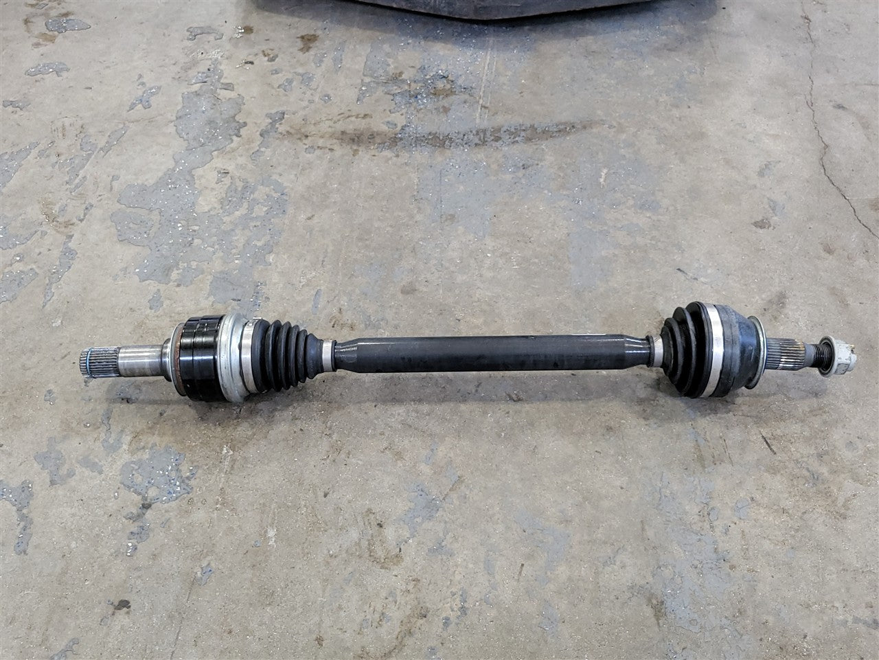 2013 CAMARO RH REAR AXLE SS 1LE MM6 17K 22806796 33827 - image 4