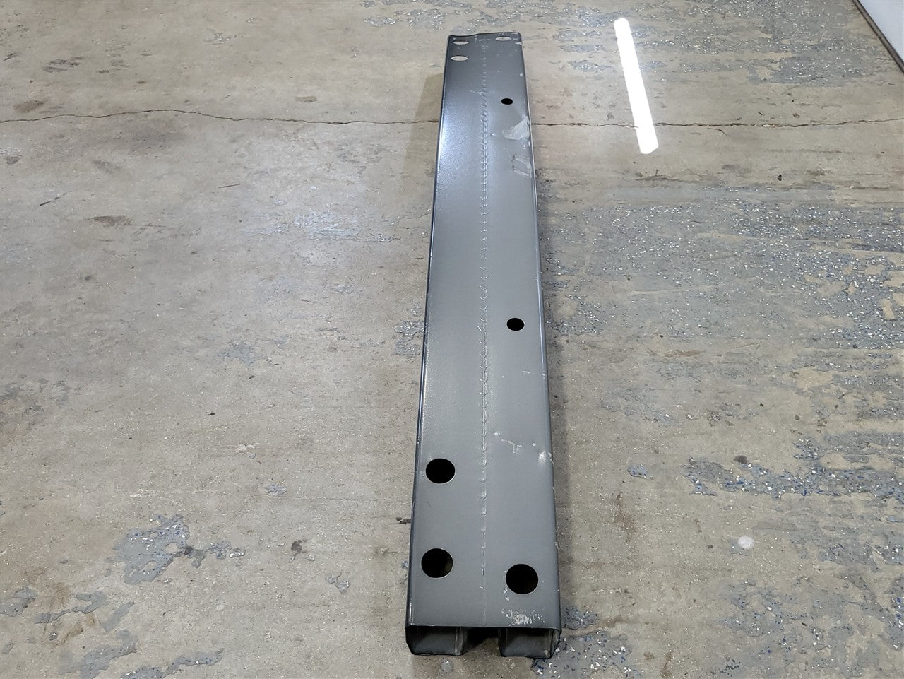 2013 CAMARO FRONT BUMPER REBAR REINFORCEMENT 33830 - image 2