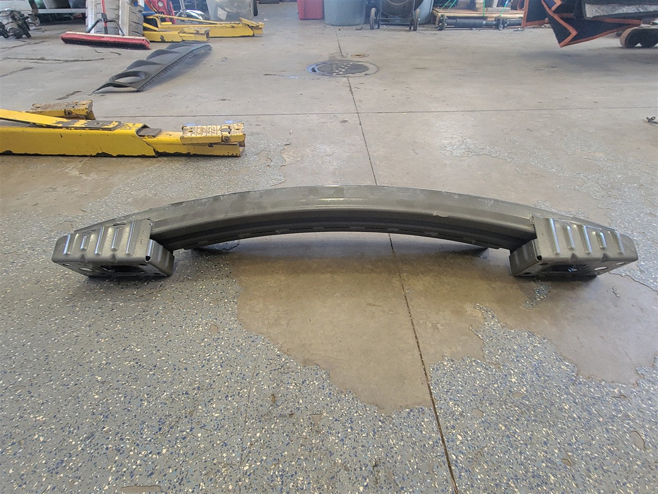 2013 CAMARO REAR BUMPER REBAR REINFORCEMENT GRAY 33835 - image 3