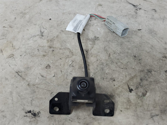 2013 CAMARO OEM REAR VIEW CAMERA 22767362 33838 - image 1