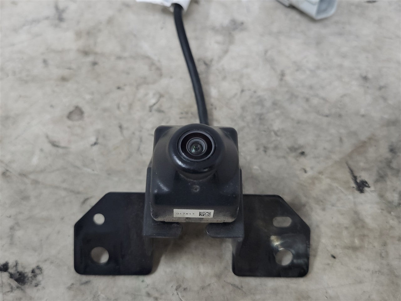 2013 CAMARO OEM REAR VIEW CAMERA 22767362 33838 - image 5