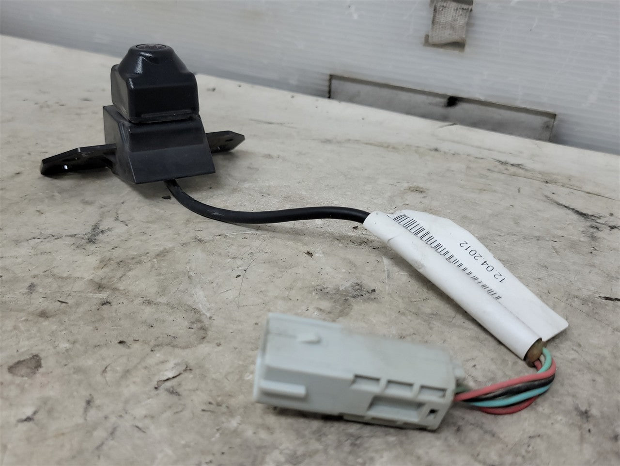 2013 CAMARO OEM REAR VIEW CAMERA 22767362 33838 - image 7
