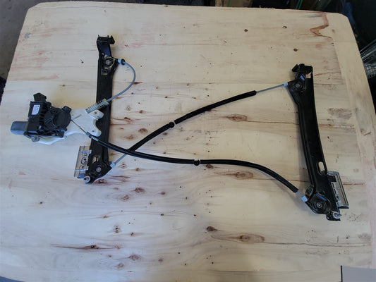 2013 CAMARO LH DOOR WINDOW REGULATOR & MOTOR 33854 - image 1