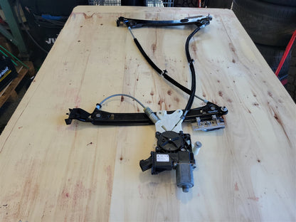 2013 CAMARO LH DOOR WINDOW REGULATOR & MOTOR 33854 - image 3