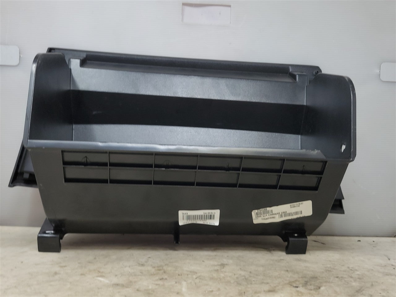 2013 CAMARO PASSENGER DASH GLOVE BOX 22943366 33855 - image 8