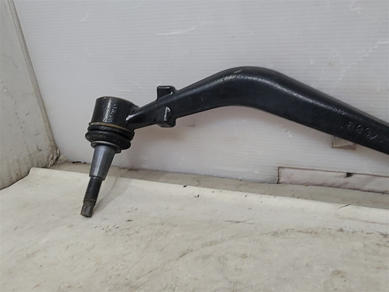 2013 CAMARO RH FRONT LOWER CONTROL ARMS PAIR 26K 33862 - image 3
