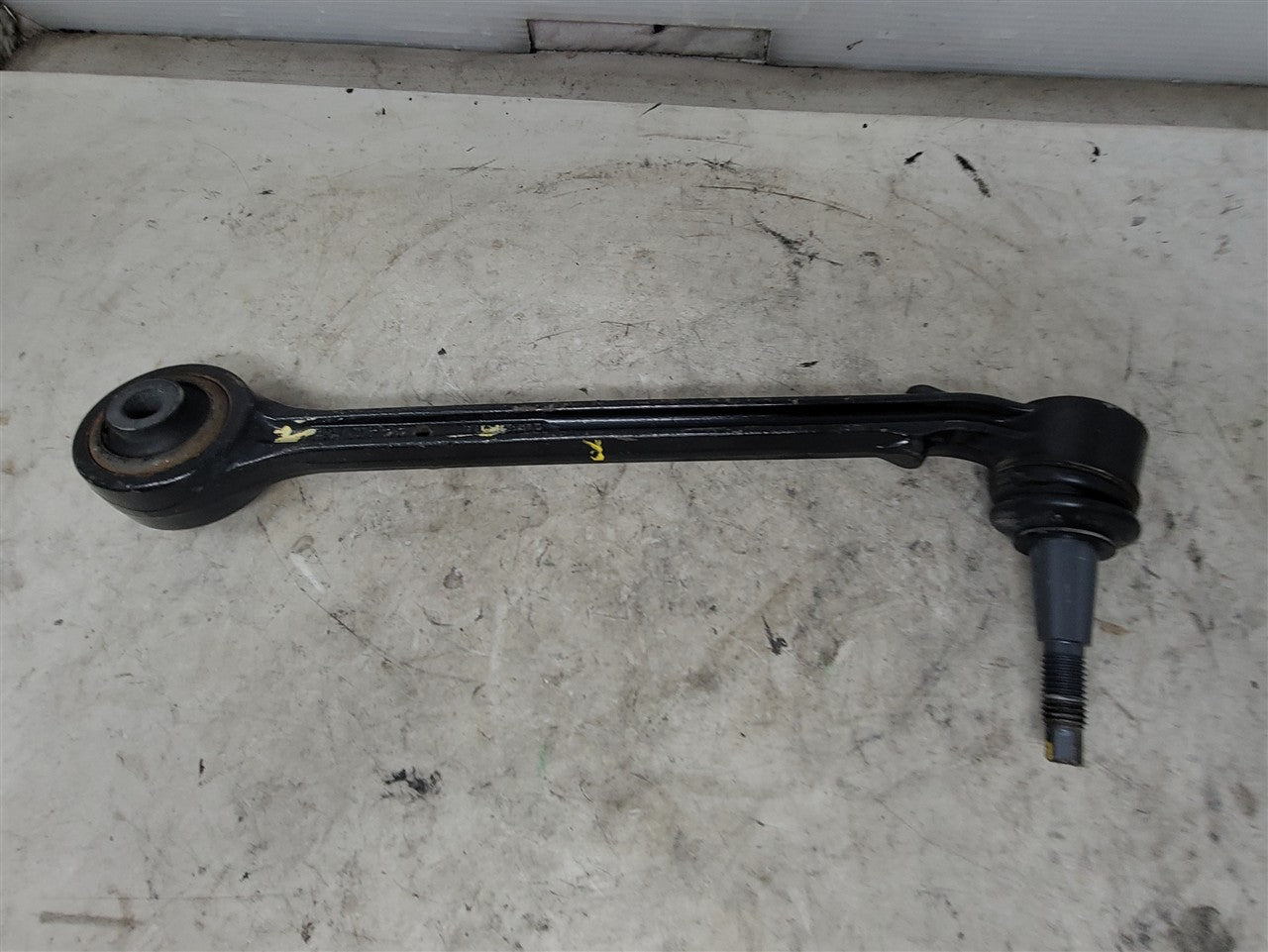 2013 CAMARO RH FRONT LOWER CONTROL ARMS PAIR 26K 33862 - image 11