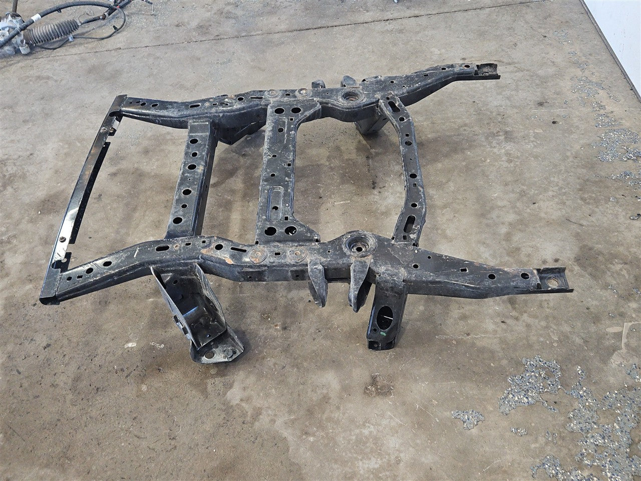 2013 CAMARO SS FRONT ENGINE SUSPENSION CRADLE 33865 - image 15