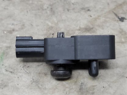 2013 CAMARO OEM CRASH SENSOR 13502341 33869 - image 4