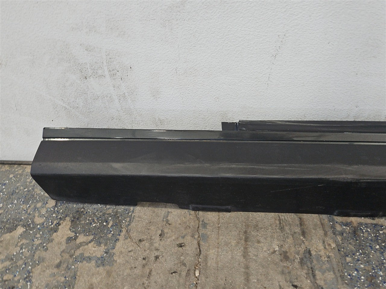 2013 CAMARO LH ZL1 ROCKER MOLDING GRAY GLJ 33871 - image 7